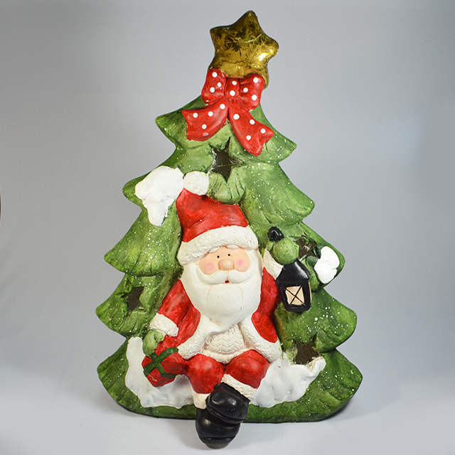 Christmas Ceramic Tree & Santa Figurine 31 x 48cm